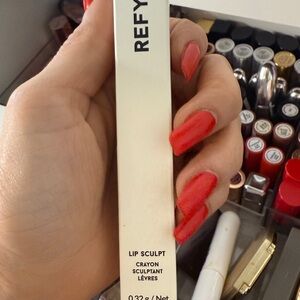 REFY Lip Sculpt Crayon - Suede